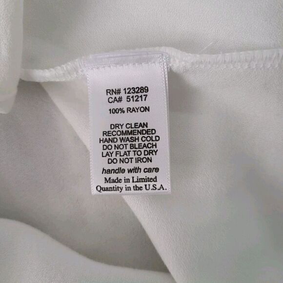 Michael Lauren REVOLVE Tomas Button Down Shirt w/Tails SZ M White Lagenlook NEW - Picture 15 of 15